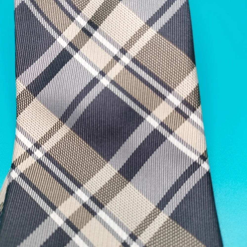 PRONTO UOMO COUTURE GRAY KHAKI CHECKS PLAID SILK NECKTIE TIE CLASSIC HANDMADE .T